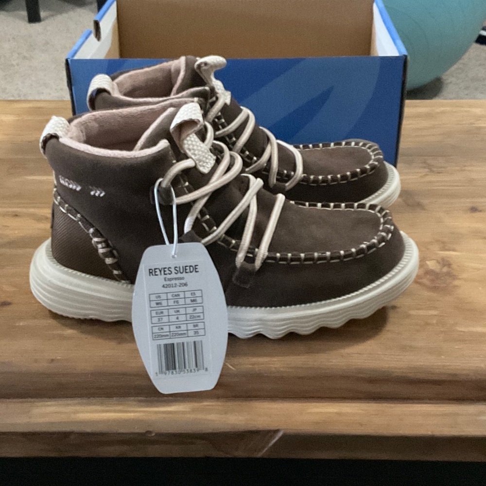 Hey Dude Kids Brown and White Boots - Picture 2 of 5